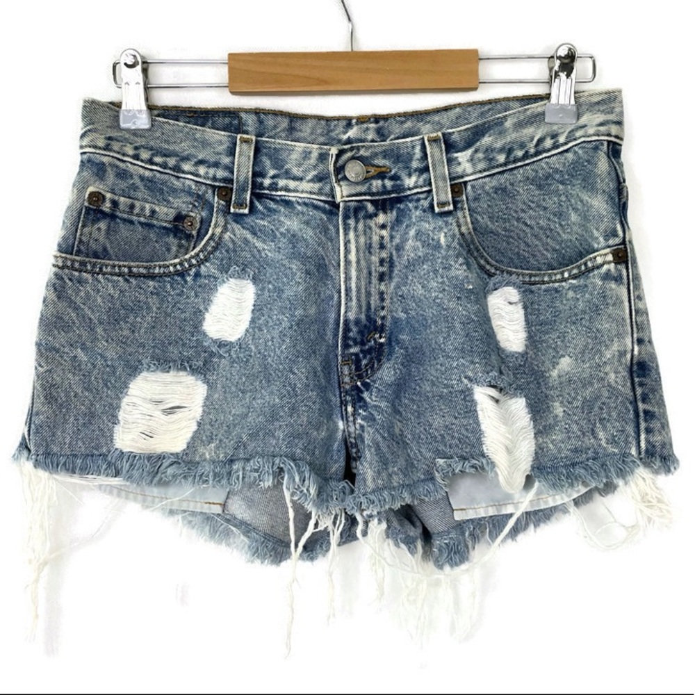 Levis Vintage 550 Acid Wash High Rise Cutoff 30